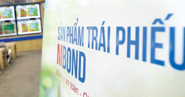 "Sau cơn mưa trời sẽ sáng"