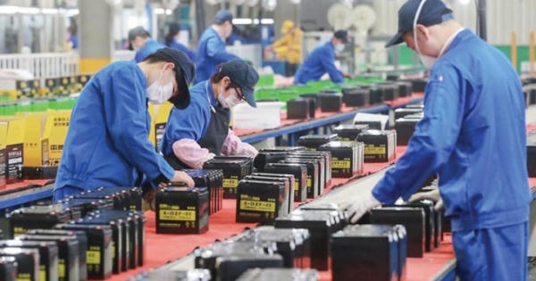 Việt Nam cần nỗ lực đẩy nhanh quá trình phục hồi kinh tế