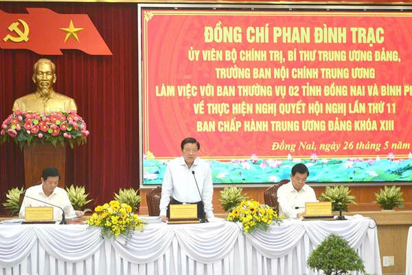 Trưởng ban Nội chính Trung ương làm việc với Đồng Nai và Bình Phước để chỉ đạo phương án sáp nhập 2 tỉnh