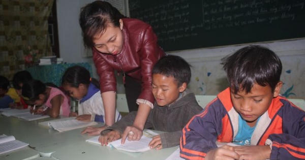 Kon Tum: Hàng chục ngôi trường hoãn ngày lễ khai giảng do mưa lớn