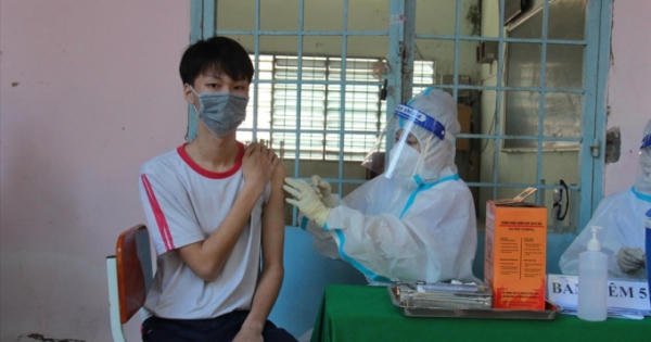 Tiêm vắc xin nhanh nhất vùng nguy cơ cao
