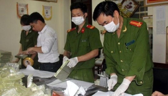 Công nhận người giám định, tổ chức giám định tư pháp theo vụ việc