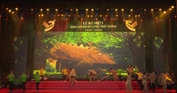 Dòng chảy lịch sử được tái hiện đặc sắc tại lễ kỷ niệm 200 năm danh xưng Vĩnh Tường