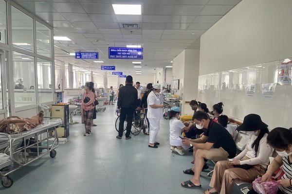 Một người tử vong sau khi ăn bánh mì ở Vũng Tàu