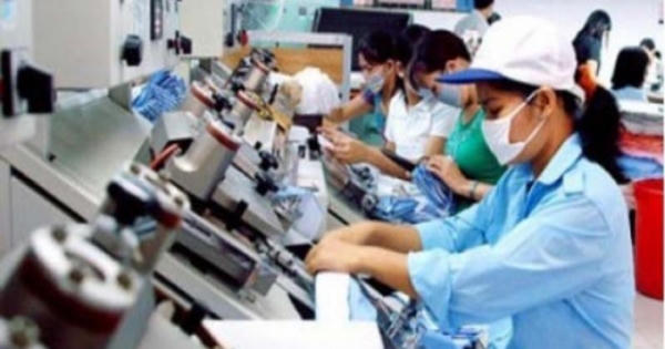 Triển vọng nào phục hồi thị trường lao động?