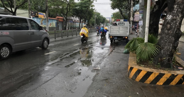 Một người ngã xe tử vong vì gặp trẻ nhỏ sang đường