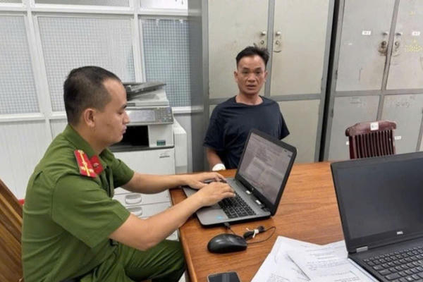 Vừa chấp hành xong án giết người, đối tượng ở Gia Lai lại tấn công CSGT