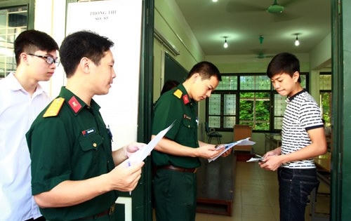 Tuyển sinh khối trường Quân đội 2017: Thí sinh chỉ được phép lựa chọn sơ tuyển Quân đội hoặc Công an
