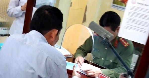 Công an Hải Dương nói gì vụ 'ngã giá' làm hộ chiếu nhanh?