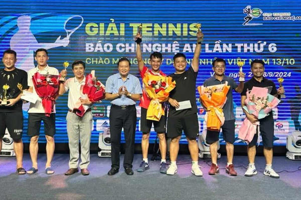 Giải Tennis Báo chí Nghệ An lần thứ 6: Nhân lên niềm vui...