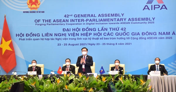 AIPA-42 bắt đầu chương trình nghị sự AIPA-42 bắt đầu chương trình nghị sự