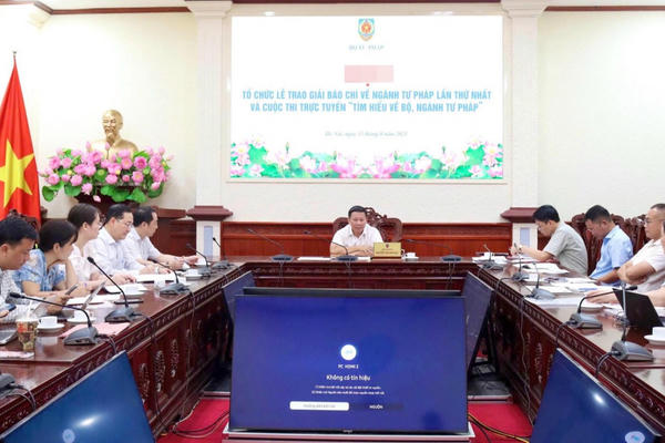 Trao Giải Báo chí toàn quốc về ngành Tư pháp lần thứ nhất: Ghi nhận những nỗ lực bền bỉ của Bộ, ngành Tư pháp trong xây dựng và thi hành pháp luật