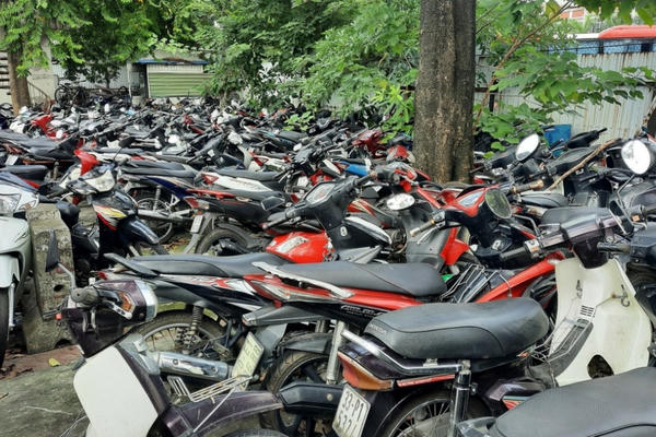 Hư hỏng phương tiện vi phạm giao thông bị tạm giữ, giải quyết thế nào?