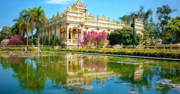 Xuân mới, đến Vĩnh Tràng cổ tự cầu an Xuân mới, đến Vĩnh Tràng cổ tự cầu an