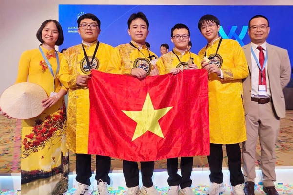 Lần đầu tiên Việt Nam giành 4 huy chương vàng Olympic hóa học quốc tế