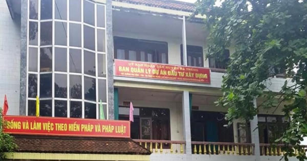 Tình tiết bất ngờ vụ giám đốc Ban QLDA bị tố “vòi” 100 triệu Tình tiết bất ngờ vụ giám đốc Ban QLDA bị tố “vòi” 100 triệu