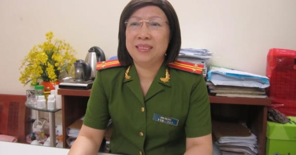 Chuyện đời nữ cảnh sát nổi danh nhờ tài "bắt ma"