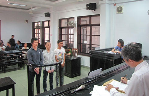 Khánh Hòa: Cho mượn không đòi được, nhóm người ra tay cướp tài sản