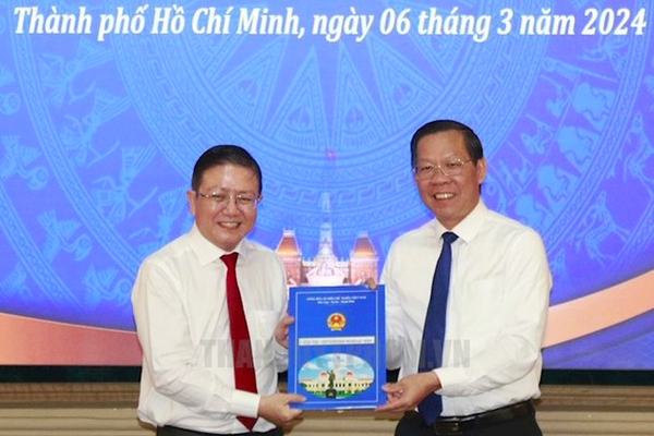Phó Bí thư Thường trực quận 10 được bổ nhiệm làm Phó giám đốc Sở Nội vụ TPHCM