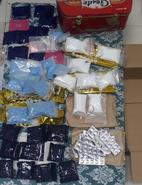 Vụ bệnh nhân “bay lắc” ngay trong phòng điều trị: Giám đốc đề xuất nhận mức kỷ luật khiển trách Vụ bệnh nhân “bay lắc” ngay trong phòng điều trị: Giám đốc đề xuất nhận mức kỷ luật khiển trách