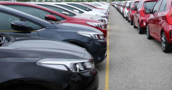 2020, xe nội địa đồng loạt giảm giá, tha hồ chọn mua ô tô
