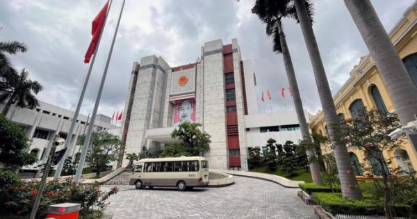 Khiển trách Ban cán sự đảng UBND thành phố Hà Nội nhiệm kỳ 2021 - 2026