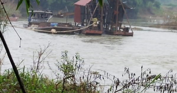 Cần tăng cường kiểm tra việc khai thác khoáng sản ở huyện Thanh Sơn