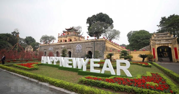 Hoàng Thành Thăng Long thả cá chép, dựng cây nêu đón Xuân Hoàng Thành Thăng Long thả cá chép, dựng cây nêu đón Xuân