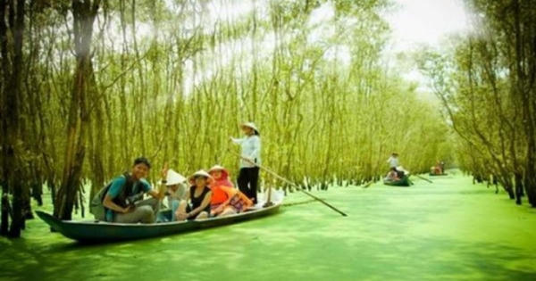 Không để du lịch Việt đứt quãng vì Covid