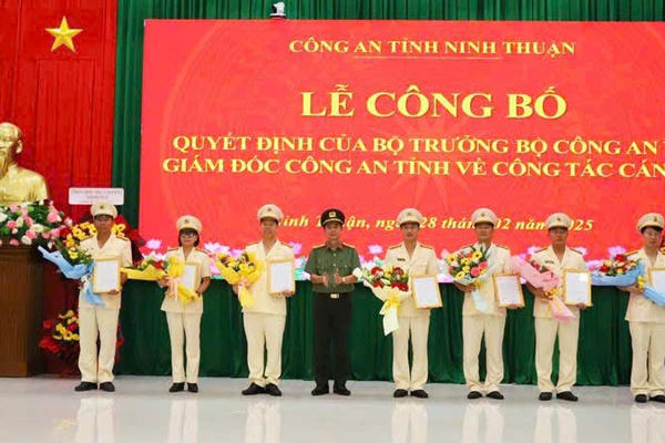 PGĐ Công an Ninh Thuận được thăng hàm đại tá và biệt phái sang Ban Nội chính Tỉnh uỷ