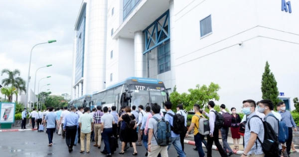 Trường Đại học Kinh tế Quốc dân đóng góp tích cực vào một kỳ thi "đặc biệt"