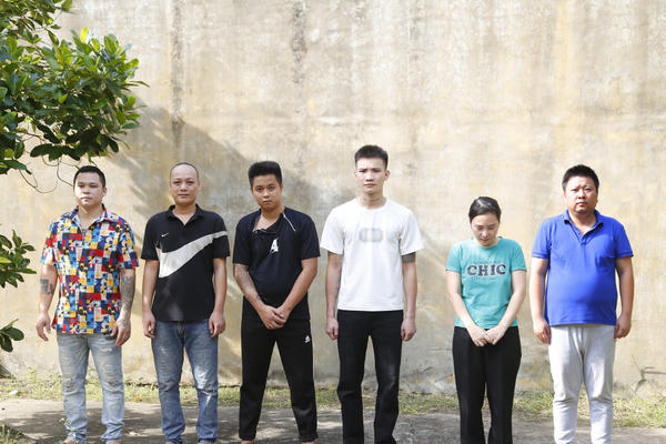 Bắt nhóm đối tượng cưỡng đoạt hơn 1 tỷ đồng