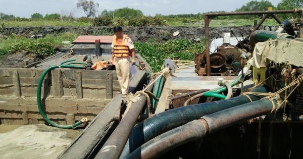 Đồng Nai: Bắt quả tang nhiều vụ “cát tặc”