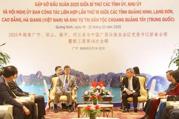 Sớm xây dựng Khu hợp tác ngành nghề qua biên giới giữa Quảng Ninh (Việt Nam) và Quảng Tây (Trung Quốc)
