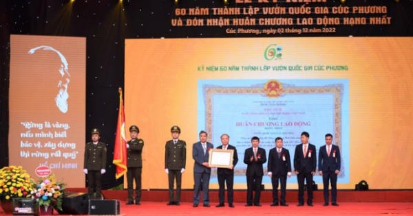 Vườn Quốc gia đầu tiên của Việt Nam nhận Huân chương Lao động hạng Nhất