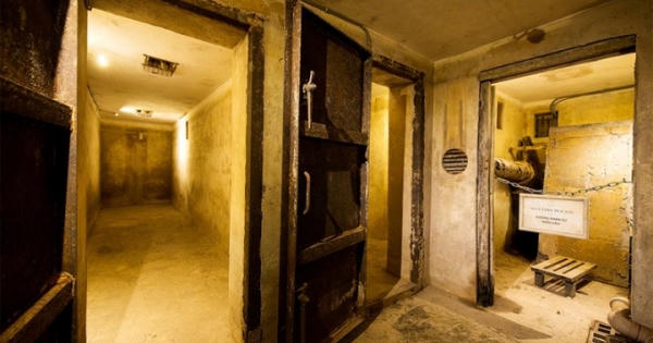 Có cả hầm trú bom trong Khách sạn Metropole, nơi chuẩn bị diễn ra Hội nghị thượng đỉnh Mỹ-Triều Có cả hầm trú bom trong Khách sạn Metropole, nơi chuẩn bị diễn ra Hội nghị thượng đỉnh Mỹ-Triều