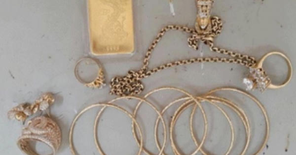 Khởi tố đối tượng trộm vàng của vợ hờ rồi bỏ trốn