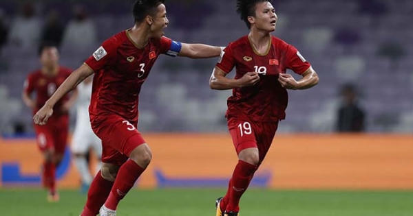 Lý do Quang Hải không được ông Park chọn đá 11m?