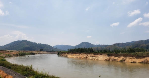 Khai thác cát gây sạt lở nghiêm trọng, người dân Đắk Nông đồng loạt kêu cứu