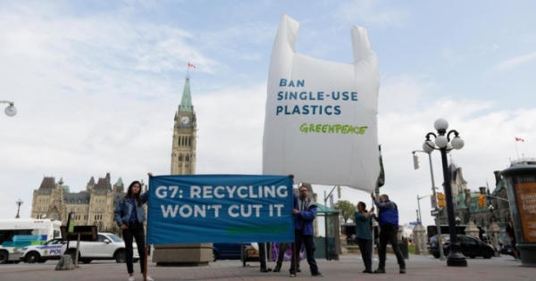 Canada sẽ cấm đồ nhựa dùng một lần vào cuối năm 2021