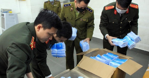 Bộ Công an cảnh báo nạn đầu cơ, buôn bán khẩu trang giả Bộ Công an cảnh báo nạn đầu cơ, buôn bán khẩu trang giả