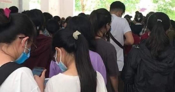 Đề nghị cơ quan Công an xác minh tin giả ĐH Vinh tổ chức thi giữa mùa dịch Đề nghị cơ quan Công an xác minh tin giả ĐH Vinh tổ chức thi giữa mùa dịch