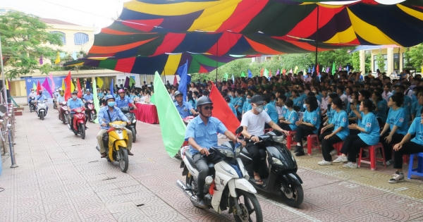 Hải Phòng: Diễu hành hưởng ứng Ngày thế giới không thuốc lá