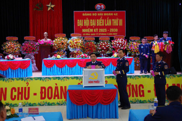 Đại hội Đảng bộ Hải đoàn 42 nhiệm kỳ 2025-2030: Dân chủ - Đoàn kết - Kỷ cương - Đổi mới