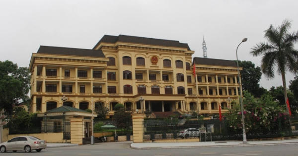 Yêu cầu kiểm tra khi có dấu hiệu vi phạm đối với Ban Thường vụ Huyện ủy Lục Yên