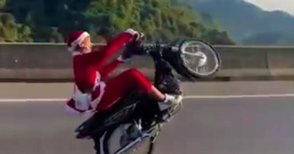 Bắt tạm giam 'ông già Noel' bốc đầu xe máy ở Thái Nguyên