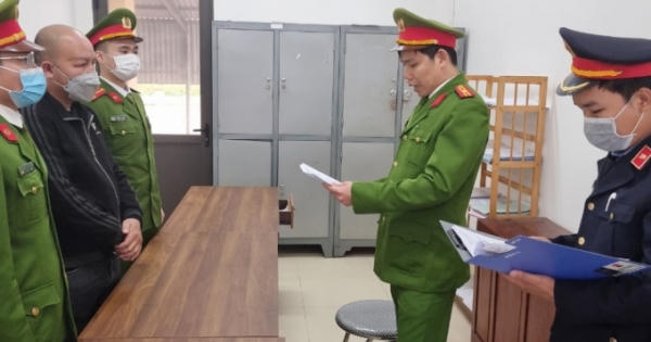 Bắt giám đốc xuất bán cả ngàn hóa đơn trị giá gần 29 tỷ đồng