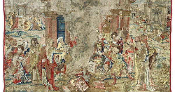 Tấm thảm thêu bằng chỉ vàng và bạc được tìm thấy lại sau gần 250 năm