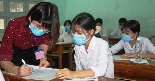 Bình Định: Dấu ấn điểm thi tốt nghiệp THPT trong mùa dịch Covid-19 “lịch sử”