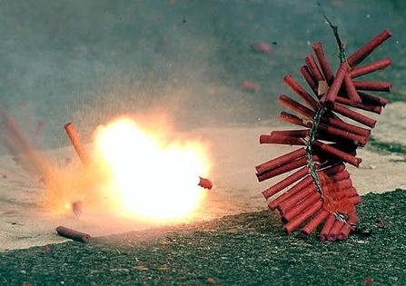 Đốt pháo trong dịp tết sẽ bị xử lý như thế nào?